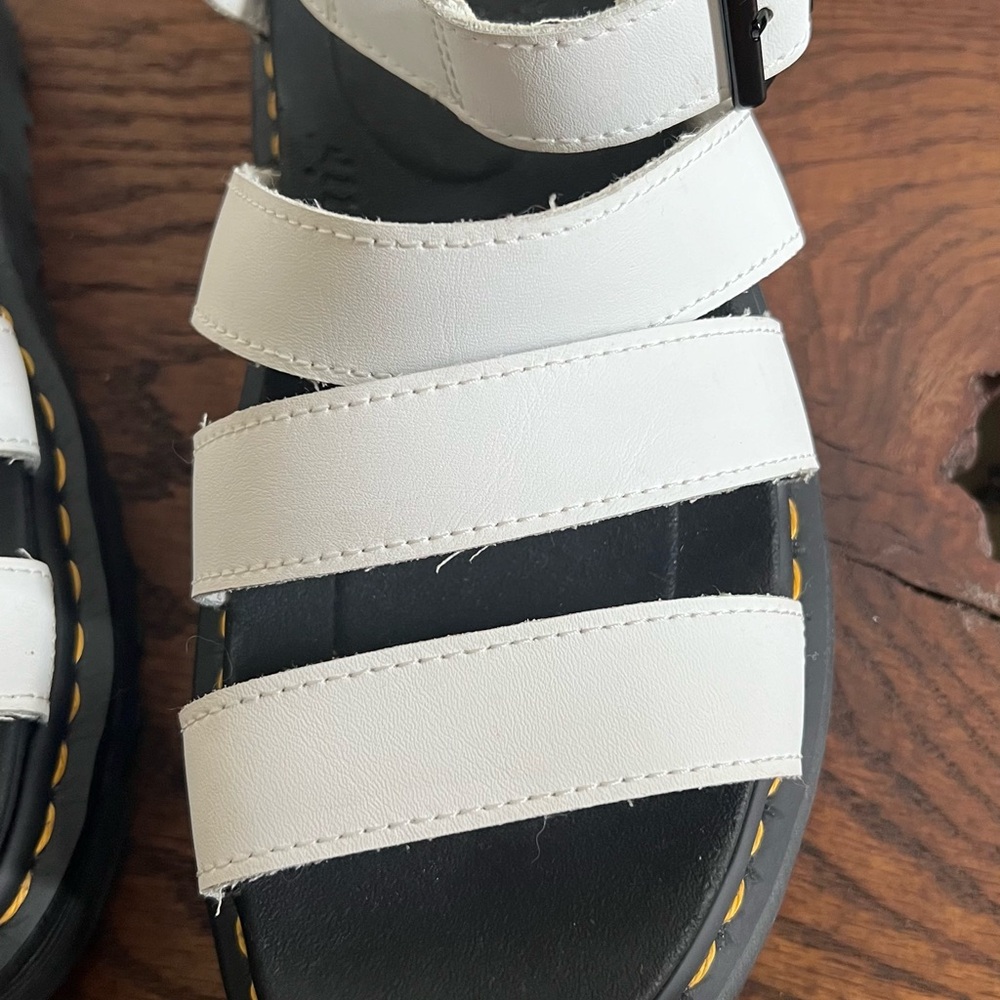 Dr. Martens Blaire Hydro White - Picture 4 of 7
